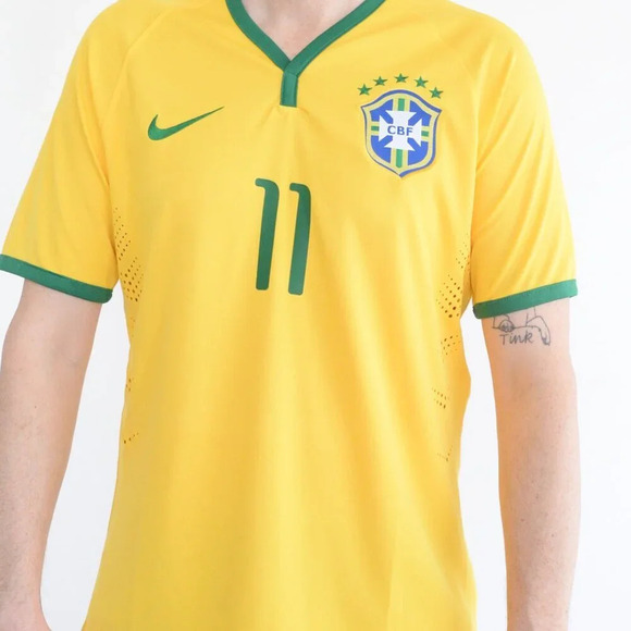 Nike Authentic Sn# 000167113 Brazil National Team 14" World Cup #11 Oscar Jersey - Picture 2 of 12